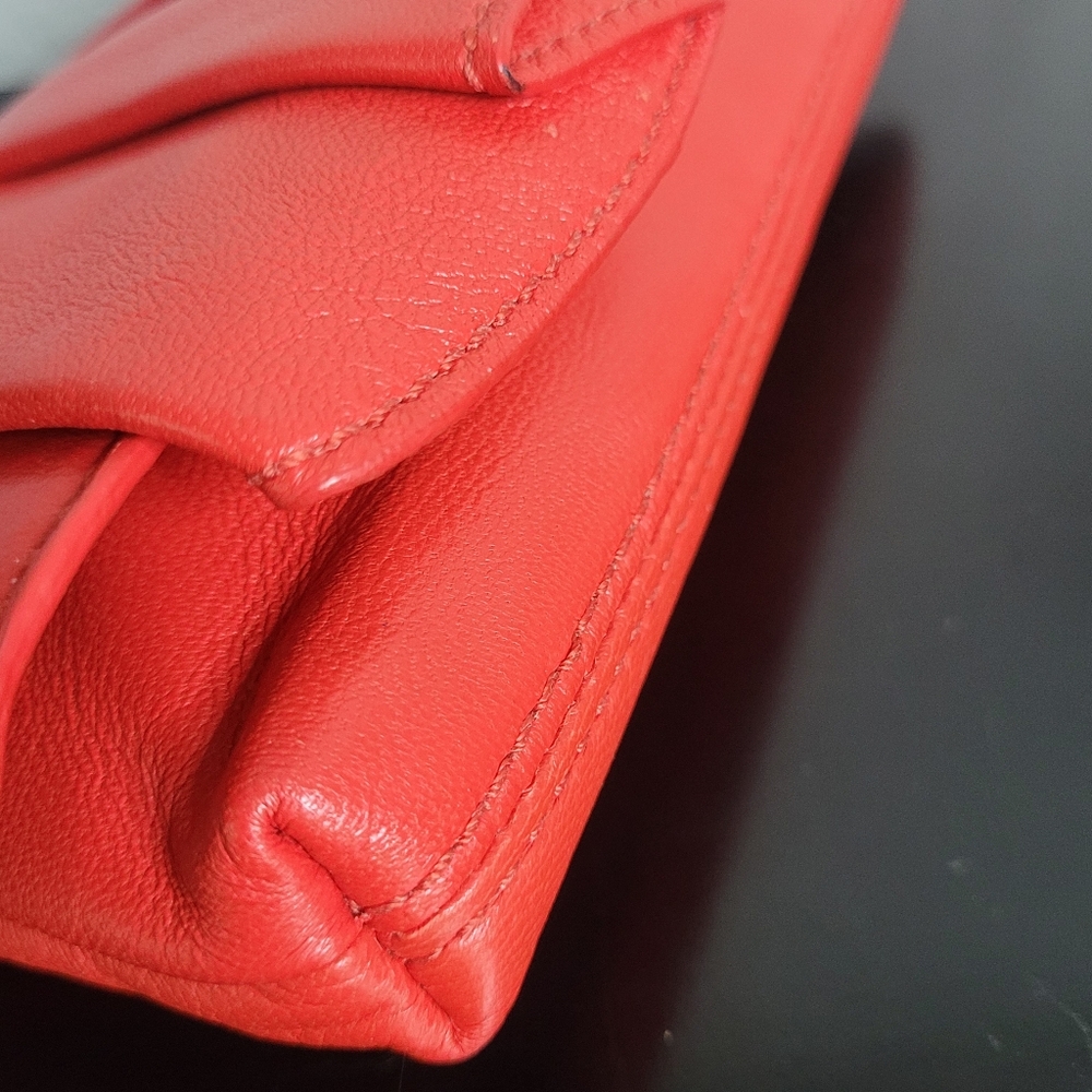 Henri Bendel  soft  leather clutch - Picture 9 of 15
